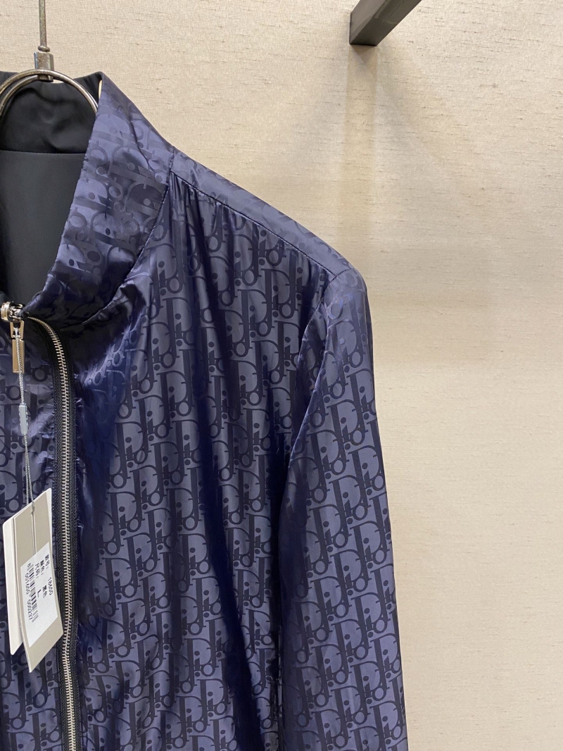 chr1st1an D10r outwear